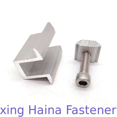 हेक्स सॉकेट हेड कैप स्क्रू के साथ सोलर पैनल माउंटिंग मिड एल्युमिनियम क्लैंप;